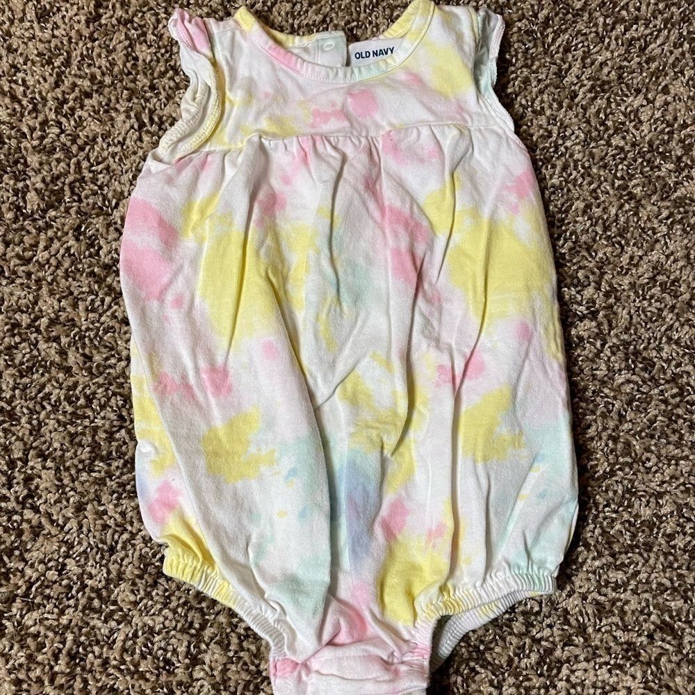 Old Navy size 12-18 months tie dye one piece
